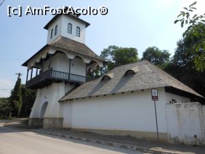 [P10] Conacul Bellu - Foișorul reconstruit după schițe și fotografii vechi.  » foto by iulianic
 - 
<span class="allrVoted glyphicon glyphicon-heart hidden" id="av984038"></span>
<a class="m-l-10 hidden" id="sv984038" onclick="voting_Foto_DelVot(,984038,21143)" role="button">șterge vot <span class="glyphicon glyphicon-remove"></span></a>
<a id="v9984038" class=" c-red"  onclick="voting_Foto_SetVot(984038)" role="button"><span class="glyphicon glyphicon-heart-empty"></span> <b>LIKE</b> = Votează poza</a> <img class="hidden"  id="f984038W9" src="/imagini/loader.gif" border="0" /><span class="AjErrMes hidden" id="e984038ErM"></span>
