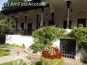 [P17] Conacul Bellu - fiecare loc este amenajat cu mare atentie » foto by mishu
 - 
<span class="allrVoted glyphicon glyphicon-heart hidden" id="av799256"></span>
<a class="m-l-10 hidden" id="sv799256" onclick="voting_Foto_DelVot(,799256,21143)" role="button">șterge vot <span class="glyphicon glyphicon-remove"></span></a>
<a id="v9799256" class=" c-red"  onclick="voting_Foto_SetVot(799256)" role="button"><span class="glyphicon glyphicon-heart-empty"></span> <b>LIKE</b> = Votează poza</a> <img class="hidden"  id="f799256W9" src="/imagini/loader.gif" border="0" /><span class="AjErrMes hidden" id="e799256ErM"></span>