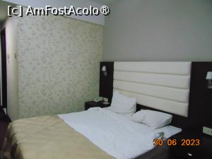 [P28] camera hotel » foto by Yolanda
 - 
<span class="allrVoted glyphicon glyphicon-heart hidden" id="av1403733"></span>
<a class="m-l-10 hidden" id="sv1403733" onclick="voting_Foto_DelVot(,1403733,21166)" role="button">șterge vot <span class="glyphicon glyphicon-remove"></span></a>
<a id="v91403733" class=" c-red"  onclick="voting_Foto_SetVot(1403733)" role="button"><span class="glyphicon glyphicon-heart-empty"></span> <b>LIKE</b> = Votează poza</a> <img class="hidden"  id="f1403733W9" src="/imagini/loader.gif" border="0" /><span class="AjErrMes hidden" id="e1403733ErM"></span>