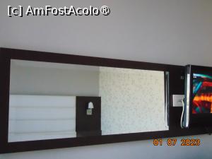 [P41] camera hotel modesta » foto by Yolanda
 - 
<span class="allrVoted glyphicon glyphicon-heart hidden" id="av1403746"></span>
<a class="m-l-10 hidden" id="sv1403746" onclick="voting_Foto_DelVot(,1403746,21166)" role="button">șterge vot <span class="glyphicon glyphicon-remove"></span></a>
<a id="v91403746" class=" c-red"  onclick="voting_Foto_SetVot(1403746)" role="button"><span class="glyphicon glyphicon-heart-empty"></span> <b>LIKE</b> = Votează poza</a> <img class="hidden"  id="f1403746W9" src="/imagini/loader.gif" border="0" /><span class="AjErrMes hidden" id="e1403746ErM"></span>
