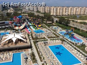 [P14] Hotel Royal Seginus - zona exterioara cu piscine, terase, aquapark » foto by mishu
 - 
<span class="allrVoted glyphicon glyphicon-heart hidden" id="av862627"></span>
<a class="m-l-10 hidden" id="sv862627" onclick="voting_Foto_DelVot(,862627,21199)" role="button">șterge vot <span class="glyphicon glyphicon-remove"></span></a>
<a id="v9862627" class=" c-red"  onclick="voting_Foto_SetVot(862627)" role="button"><span class="glyphicon glyphicon-heart-empty"></span> <b>LIKE</b> = Votează poza</a> <img class="hidden"  id="f862627W9" src="/imagini/loader.gif" border="0" /><span class="AjErrMes hidden" id="e862627ErM"></span>