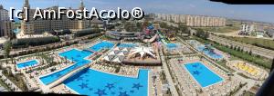 [P15] Hotel Royal Seginus - zona exterioara cu piscine, terase, aquapark » foto by mishu
 - 
<span class="allrVoted glyphicon glyphicon-heart hidden" id="av862630"></span>
<a class="m-l-10 hidden" id="sv862630" onclick="voting_Foto_DelVot(,862630,21199)" role="button">șterge vot <span class="glyphicon glyphicon-remove"></span></a>
<a id="v9862630" class=" c-red"  onclick="voting_Foto_SetVot(862630)" role="button"><span class="glyphicon glyphicon-heart-empty"></span> <b>LIKE</b> = Votează poza</a> <img class="hidden"  id="f862630W9" src="/imagini/loader.gif" border="0" /><span class="AjErrMes hidden" id="e862630ErM"></span>