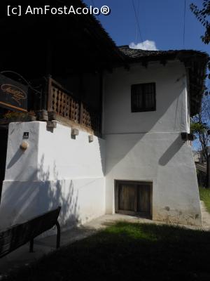[P12] Casa memorială Anton Pann - Râmnicu Vâlcea. » foto by iulianic
 - 
<span class="allrVoted glyphicon glyphicon-heart hidden" id="av1254424"></span>
<a class="m-l-10 hidden" id="sv1254424" onclick="voting_Foto_DelVot(,1254424,21209)" role="button">șterge vot <span class="glyphicon glyphicon-remove"></span></a>
<a id="v91254424" class=" c-red"  onclick="voting_Foto_SetVot(1254424)" role="button"><span class="glyphicon glyphicon-heart-empty"></span> <b>LIKE</b> = Votează poza</a> <img class="hidden"  id="f1254424W9" src="/imagini/loader.gif" border="0" /><span class="AjErrMes hidden" id="e1254424ErM"></span>