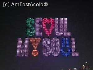 [P10] Timp de 15 minute, de la ora 20.30 pana la ora 20.45, ne-am bucurat de reprezentatia dronelor care au creat imagini spectaculoase, in miscare, colorate, culminand cu noul brand urban „Seoul My Soul”, lansat de catre Guvernul Metropolitan Seul. » foto by geani anto
 - 
<span class="allrVoted glyphicon glyphicon-heart hidden" id="av1516370"></span>
<a class="m-l-10 hidden" id="sv1516370" onclick="voting_Foto_DelVot(,1516370,21214)" role="button">șterge vot <span class="glyphicon glyphicon-remove"></span></a>
<a id="v91516370" class=" c-red"  onclick="voting_Foto_SetVot(1516370)" role="button"><span class="glyphicon glyphicon-heart-empty"></span> <b>LIKE</b> = Votează poza</a> <img class="hidden"  id="f1516370W9" src="/imagini/loader.gif" border="0" /><span class="AjErrMes hidden" id="e1516370ErM"></span>