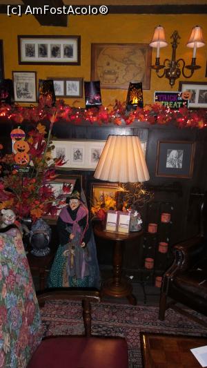 [P07] decoratiuni de Haloween in Restaurantul El Torito - California » foto by silvia tudoran
 - 
<span class="allrVoted glyphicon glyphicon-heart hidden" id="av805852"></span>
<a class="m-l-10 hidden" id="sv805852" onclick="voting_Foto_DelVot(,805852,21216)" role="button">șterge vot <span class="glyphicon glyphicon-remove"></span></a>
<a id="v9805852" class=" c-red"  onclick="voting_Foto_SetVot(805852)" role="button"><span class="glyphicon glyphicon-heart-empty"></span> <b>LIKE</b> = Votează poza</a> <img class="hidden"  id="f805852W9" src="/imagini/loader.gif" border="0" /><span class="AjErrMes hidden" id="e805852ErM"></span>