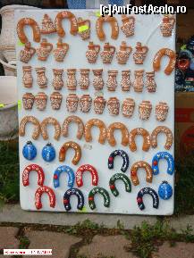 [P05] Târgul Meşterilor Populari - Suveniruri ( magneţi pentru frigider din ceramică ). » foto by creivean
 - 
<span class="allrVoted glyphicon glyphicon-heart hidden" id="av98378"></span>
<a class="m-l-10 hidden" id="sv98378" onclick="voting_Foto_DelVot(,98378,21233)" role="button">șterge vot <span class="glyphicon glyphicon-remove"></span></a>
<a id="v998378" class=" c-red"  onclick="voting_Foto_SetVot(98378)" role="button"><span class="glyphicon glyphicon-heart-empty"></span> <b>LIKE</b> = Votează poza</a> <img class="hidden"  id="f98378W9" src="/imagini/loader.gif" border="0" /><span class="AjErrMes hidden" id="e98378ErM"></span>