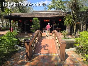 [P15] Spatel d’Annam Hotel; un podeț peste un pârâu, spre cafenea » foto by crismis
 - 
<span class="allrVoted glyphicon glyphicon-heart hidden" id="av1544582"></span>
<a class="m-l-10 hidden" id="sv1544582" onclick="voting_Foto_DelVot(,1544582,21235)" role="button">șterge vot <span class="glyphicon glyphicon-remove"></span></a>
<a id="v91544582" class=" c-red"  onclick="voting_Foto_SetVot(1544582)" role="button"><span class="glyphicon glyphicon-heart-empty"></span> <b>LIKE</b> = Votează poza</a> <img class="hidden"  id="f1544582W9" src="/imagini/loader.gif" border="0" /><span class="AjErrMes hidden" id="e1544582ErM"></span>