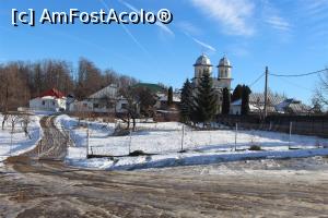 [P08] Mănăstirea Slănic, Argeş, Albul este aproape totalitar » foto by mprofeanu
 - 
<span class="allrVoted glyphicon glyphicon-heart hidden" id="av938931"></span>
<a class="m-l-10 hidden" id="sv938931" onclick="voting_Foto_DelVot(,938931,21248)" role="button">șterge vot <span class="glyphicon glyphicon-remove"></span></a>
<a id="v9938931" class=" c-red"  onclick="voting_Foto_SetVot(938931)" role="button"><span class="glyphicon glyphicon-heart-empty"></span> <b>LIKE</b> = Votează poza</a> <img class="hidden"  id="f938931W9" src="/imagini/loader.gif" border="0" /><span class="AjErrMes hidden" id="e938931ErM"></span>