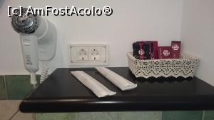 [P31] Baia și produsele de cea mai bună calitate. Inclusiv periuță și pastă de dinți.  » foto by Aurici
 - 
<span class="allrVoted glyphicon glyphicon-heart hidden" id="av815736"></span>
<a class="m-l-10 hidden" id="sv815736" onclick="voting_Foto_DelVot(,815736,21304)" role="button">șterge vot <span class="glyphicon glyphicon-remove"></span></a>
<a id="v9815736" class=" c-red"  onclick="voting_Foto_SetVot(815736)" role="button"><span class="glyphicon glyphicon-heart-empty"></span> <b>LIKE</b> = Votează poza</a> <img class="hidden"  id="f815736W9" src="/imagini/loader.gif" border="0" /><span class="AjErrMes hidden" id="e815736ErM"></span>