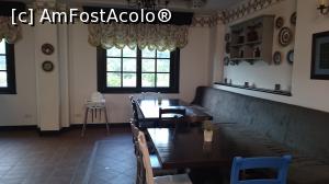 [P43] Canapele și mese în restaurant să tot zăbovești.  » foto by Aurici
 - 
<span class="allrVoted glyphicon glyphicon-heart hidden" id="av815748"></span>
<a class="m-l-10 hidden" id="sv815748" onclick="voting_Foto_DelVot(,815748,21304)" role="button">șterge vot <span class="glyphicon glyphicon-remove"></span></a>
<a id="v9815748" class=" c-red"  onclick="voting_Foto_SetVot(815748)" role="button"><span class="glyphicon glyphicon-heart-empty"></span> <b>LIKE</b> = Votează poza</a> <img class="hidden"  id="f815748W9" src="/imagini/loader.gif" border="0" /><span class="AjErrMes hidden" id="e815748ErM"></span>