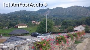 [P52] Toată zona înconjurătoare este consolidată, amenajată și decorată, inclusiv în șosea.  » foto by Aurici
 - 
<span class="allrVoted glyphicon glyphicon-heart hidden" id="av815757"></span>
<a class="m-l-10 hidden" id="sv815757" onclick="voting_Foto_DelVot(,815757,21304)" role="button">șterge vot <span class="glyphicon glyphicon-remove"></span></a>
<a id="v9815757" class=" c-red"  onclick="voting_Foto_SetVot(815757)" role="button"><span class="glyphicon glyphicon-heart-empty"></span> <b>LIKE</b> = Votează poza</a> <img class="hidden"  id="f815757W9" src="/imagini/loader.gif" border="0" /><span class="AjErrMes hidden" id="e815757ErM"></span>