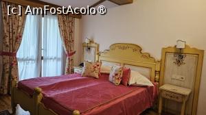 [P16] Hotel Casa Comana - camera noastră » foto by doina_c24
 - 
<span class="allrVoted glyphicon glyphicon-heart hidden" id="av1447160"></span>
<a class="m-l-10 hidden" id="sv1447160" onclick="voting_Foto_DelVot(,1447160,21327)" role="button">șterge vot <span class="glyphicon glyphicon-remove"></span></a>
<a id="v91447160" class=" c-red"  onclick="voting_Foto_SetVot(1447160)" role="button"><span class="glyphicon glyphicon-heart-empty"></span> <b>LIKE</b> = Votează poza</a> <img class="hidden"  id="f1447160W9" src="/imagini/loader.gif" border="0" /><span class="AjErrMes hidden" id="e1447160ErM"></span>