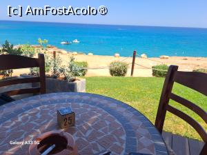 [P16] To Kafeneion - admirând marea » foto by nicole33
 - 
<span class="allrVoted glyphicon glyphicon-heart hidden" id="av1499524"></span>
<a class="m-l-10 hidden" id="sv1499524" onclick="voting_Foto_DelVot(,1499524,21354)" role="button">șterge vot <span class="glyphicon glyphicon-remove"></span></a>
<a id="v91499524" class=" c-red"  onclick="voting_Foto_SetVot(1499524)" role="button"><span class="glyphicon glyphicon-heart-empty"></span> <b>LIKE</b> = Votează poza</a> <img class="hidden"  id="f1499524W9" src="/imagini/loader.gif" border="0" /><span class="AjErrMes hidden" id="e1499524ErM"></span>