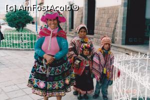 [P06] Port national quechua » foto by alex01
 - 
<span class="allrVoted glyphicon glyphicon-heart hidden" id="av720625"></span>
<a class="m-l-10 hidden" id="sv720625" onclick="voting_Foto_DelVot(,720625,21384)" role="button">șterge vot <span class="glyphicon glyphicon-remove"></span></a>
<a id="v9720625" class=" c-red"  onclick="voting_Foto_SetVot(720625)" role="button"><span class="glyphicon glyphicon-heart-empty"></span> <b>LIKE</b> = Votează poza</a> <img class="hidden"  id="f720625W9" src="/imagini/loader.gif" border="0" /><span class="AjErrMes hidden" id="e720625ErM"></span>