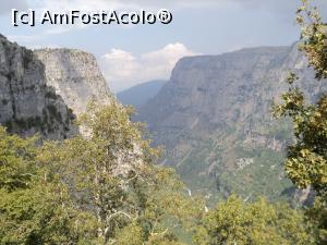 [P10] Canionul Vikos » foto by adrianaglogo
 - 
<span class="allrVoted glyphicon glyphicon-heart hidden" id="av830837"></span>
<a class="m-l-10 hidden" id="sv830837" onclick="voting_Foto_DelVot(,830837,21484)" role="button">șterge vot <span class="glyphicon glyphicon-remove"></span></a>
<a id="v9830837" class=" c-red"  onclick="voting_Foto_SetVot(830837)" role="button"><span class="glyphicon glyphicon-heart-empty"></span> <b>LIKE</b> = Votează poza</a> <img class="hidden"  id="f830837W9" src="/imagini/loader.gif" border="0" /><span class="AjErrMes hidden" id="e830837ErM"></span>