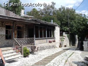 [P21] Magazin de souveniruri in Monodendri » foto by adrianaglogo
 - 
<span class="allrVoted glyphicon glyphicon-heart hidden" id="av830848"></span>
<a class="m-l-10 hidden" id="sv830848" onclick="voting_Foto_DelVot(,830848,21484)" role="button">șterge vot <span class="glyphicon glyphicon-remove"></span></a>
<a id="v9830848" class=" c-red"  onclick="voting_Foto_SetVot(830848)" role="button"><span class="glyphicon glyphicon-heart-empty"></span> <b>LIKE</b> = Votează poza</a> <img class="hidden"  id="f830848W9" src="/imagini/loader.gif" border="0" /><span class="AjErrMes hidden" id="e830848ErM"></span>