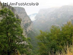 [P18] Canionul Vikos » foto by Testosu'
 - 
<span class="allrVoted glyphicon glyphicon-heart hidden" id="av914999"></span>
<a class="m-l-10 hidden" id="sv914999" onclick="voting_Foto_DelVot(,914999,21484)" role="button">șterge vot <span class="glyphicon glyphicon-remove"></span></a>
<a id="v9914999" class=" c-red"  onclick="voting_Foto_SetVot(914999)" role="button"><span class="glyphicon glyphicon-heart-empty"></span> <b>LIKE</b> = Votează poza</a> <img class="hidden"  id="f914999W9" src="/imagini/loader.gif" border="0" /><span class="AjErrMes hidden" id="e914999ErM"></span>