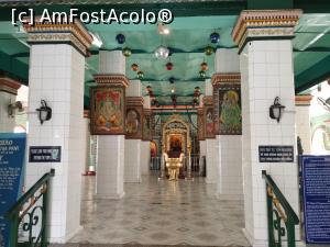 [P20] Hindu Sri Thenday Yutthapani Temple » foto by Marius 72
 - 
<span class="allrVoted glyphicon glyphicon-heart hidden" id="av1345040"></span>
<a class="m-l-10 hidden" id="sv1345040" onclick="voting_Foto_DelVot(,1345040,21496)" role="button">șterge vot <span class="glyphicon glyphicon-remove"></span></a>
<a id="v91345040" class=" c-red"  onclick="voting_Foto_SetVot(1345040)" role="button"><span class="glyphicon glyphicon-heart-empty"></span> <b>LIKE</b> = Votează poza</a> <img class="hidden"  id="f1345040W9" src="/imagini/loader.gif" border="0" /><span class="AjErrMes hidden" id="e1345040ErM"></span>