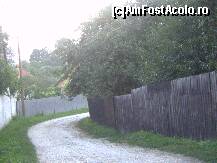 [P02] Drumul de ţară care pleacă din şoseaua naţională către moară » foto by krondia*
 - 
<span class="allrVoted glyphicon glyphicon-heart hidden" id="av116899"></span>
<a class="m-l-10 hidden" id="sv116899" onclick="voting_Foto_DelVot(,116899,21522)" role="button">șterge vot <span class="glyphicon glyphicon-remove"></span></a>
<a id="v9116899" class=" c-red"  onclick="voting_Foto_SetVot(116899)" role="button"><span class="glyphicon glyphicon-heart-empty"></span> <b>LIKE</b> = Votează poza</a> <img class="hidden"  id="f116899W9" src="/imagini/loader.gif" border="0" /><span class="AjErrMes hidden" id="e116899ErM"></span>