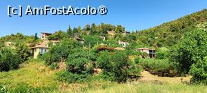 [P21] Parthenonas - case pe înălțimi. » foto by tata123 🔱
 - 
<span class="allrVoted glyphicon glyphicon-heart hidden" id="av1500238"></span>
<a class="m-l-10 hidden" id="sv1500238" onclick="voting_Foto_DelVot(,1500238,21533)" role="button">șterge vot <span class="glyphicon glyphicon-remove"></span></a>
<a id="v91500238" class=" c-red"  onclick="voting_Foto_SetVot(1500238)" role="button"><span class="glyphicon glyphicon-heart-empty"></span> <b>LIKE</b> = Votează poza</a> <img class="hidden"  id="f1500238W9" src="/imagini/loader.gif" border="0" /><span class="AjErrMes hidden" id="e1500238ErM"></span>