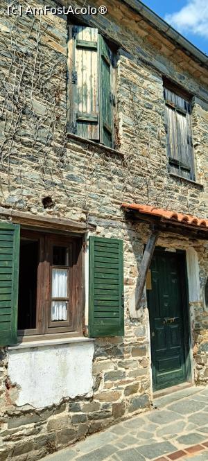 [P23] Old Nikiti - construcții vechi din piatră. » foto by tata123 🔱
 - 
<span class="allrVoted glyphicon glyphicon-heart hidden" id="av1500240"></span>
<a class="m-l-10 hidden" id="sv1500240" onclick="voting_Foto_DelVot(,1500240,21533)" role="button">șterge vot <span class="glyphicon glyphicon-remove"></span></a>
<a id="v91500240" class=" c-red"  onclick="voting_Foto_SetVot(1500240)" role="button"><span class="glyphicon glyphicon-heart-empty"></span> <b>LIKE</b> = Votează poza</a> <img class="hidden"  id="f1500240W9" src="/imagini/loader.gif" border="0" /><span class="AjErrMes hidden" id="e1500240ErM"></span>