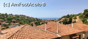 [P28] Old Nikiti - acoperișuri și vedere către mare. » foto by tata123 🔱
 - 
<span class="allrVoted glyphicon glyphicon-heart hidden" id="av1500245"></span>
<a class="m-l-10 hidden" id="sv1500245" onclick="voting_Foto_DelVot(,1500245,21533)" role="button">șterge vot <span class="glyphicon glyphicon-remove"></span></a>
<a id="v91500245" class=" c-red"  onclick="voting_Foto_SetVot(1500245)" role="button"><span class="glyphicon glyphicon-heart-empty"></span> <b>LIKE</b> = Votează poza</a> <img class="hidden"  id="f1500245W9" src="/imagini/loader.gif" border="0" /><span class="AjErrMes hidden" id="e1500245ErM"></span>