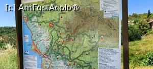 [P03] Hartă cu potecile turistice din zonă. » foto by tata123 🔱
 - 
<span class="allrVoted glyphicon glyphicon-heart hidden" id="av1500220"></span>
<a class="m-l-10 hidden" id="sv1500220" onclick="voting_Foto_DelVot(,1500220,21533)" role="button">șterge vot <span class="glyphicon glyphicon-remove"></span></a>
<a id="v91500220" class=" c-red"  onclick="voting_Foto_SetVot(1500220)" role="button"><span class="glyphicon glyphicon-heart-empty"></span> <b>LIKE</b> = Votează poza</a> <img class="hidden"  id="f1500220W9" src="/imagini/loader.gif" border="0" /><span class="AjErrMes hidden" id="e1500220ErM"></span>