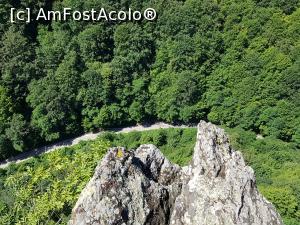 [P16] Hăul se căsca sub noi la c&acirc;țiva pași. » foto by Floryn81
 - 
<span class="allrVoted glyphicon glyphicon-heart hidden" id="av1210503"></span>
<a class="m-l-10 hidden" id="sv1210503" onclick="voting_Foto_DelVot(,1210503,21553)" role="button">șterge vot <span class="glyphicon glyphicon-remove"></span></a>
<a id="v91210503" class=" c-red"  onclick="voting_Foto_SetVot(1210503)" role="button"><span class="glyphicon glyphicon-heart-empty"></span> <b>LIKE</b> = Votează poza</a> <img class="hidden"  id="f1210503W9" src="/imagini/loader.gif" border="0" /><span class="AjErrMes hidden" id="e1210503ErM"></span>