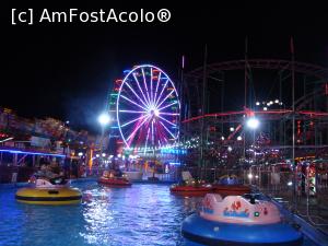 [P20] Holiday World » foto by vacantamea2012
 - 
<span class="allrVoted glyphicon glyphicon-heart hidden" id="av834210"></span>
<a class="m-l-10 hidden" id="sv834210" onclick="voting_Foto_DelVot(,834210,21561)" role="button">șterge vot <span class="glyphicon glyphicon-remove"></span></a>
<a id="v9834210" class=" c-red"  onclick="voting_Foto_SetVot(834210)" role="button"><span class="glyphicon glyphicon-heart-empty"></span> <b>LIKE</b> = Votează poza</a> <img class="hidden"  id="f834210W9" src="/imagini/loader.gif" border="0" /><span class="AjErrMes hidden" id="e834210ErM"></span>