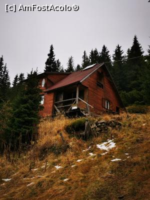 [P20] Cabana Salvamont de sub Bistricior » foto by cata2106
 - 
<span class="allrVoted glyphicon glyphicon-heart hidden" id="av1200064"></span>
<a class="m-l-10 hidden" id="sv1200064" onclick="voting_Foto_DelVot(,1200064,21597)" role="button">șterge vot <span class="glyphicon glyphicon-remove"></span></a>
<a id="v91200064" class=" c-red"  onclick="voting_Foto_SetVot(1200064)" role="button"><span class="glyphicon glyphicon-heart-empty"></span> <b>LIKE</b> = Votează poza</a> <img class="hidden"  id="f1200064W9" src="/imagini/loader.gif" border="0" /><span class="AjErrMes hidden" id="e1200064ErM"></span>
