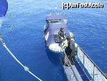 [P12] Calugarii de la Manastirea Sf. Pantelimon abordeaza 'Daily Cruises to Mt. Athos'. » foto by iulianic
 - 
<span class="allrVoted glyphicon glyphicon-heart hidden" id="av235447"></span>
<a class="m-l-10 hidden" id="sv235447" onclick="voting_Foto_DelVot(,235447,21652)" role="button">șterge vot <span class="glyphicon glyphicon-remove"></span></a>
<a id="v9235447" class=" c-red"  onclick="voting_Foto_SetVot(235447)" role="button"><span class="glyphicon glyphicon-heart-empty"></span> <b>LIKE</b> = Votează poza</a> <img class="hidden"  id="f235447W9" src="/imagini/loader.gif" border="0" /><span class="AjErrMes hidden" id="e235447ErM"></span>