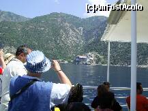 [P19] Turisti romani la Muntele Athos. » foto by iulianic
 - 
<span class="allrVoted glyphicon glyphicon-heart hidden" id="av235457"></span>
<a class="m-l-10 hidden" id="sv235457" onclick="voting_Foto_DelVot(,235457,21652)" role="button">șterge vot <span class="glyphicon glyphicon-remove"></span></a>
<a id="v9235457" class=" c-red"  onclick="voting_Foto_SetVot(235457)" role="button"><span class="glyphicon glyphicon-heart-empty"></span> <b>LIKE</b> = Votează poza</a> <img class="hidden"  id="f235457W9" src="/imagini/loader.gif" border="0" /><span class="AjErrMes hidden" id="e235457ErM"></span>