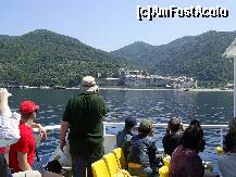 [P07] Turisti romani privind lacasurile Sfantului Munte. » foto by iulianic
 - 
<span class="allrVoted glyphicon glyphicon-heart hidden" id="av235429"></span>
<a class="m-l-10 hidden" id="sv235429" onclick="voting_Foto_DelVot(,235429,21652)" role="button">șterge vot <span class="glyphicon glyphicon-remove"></span></a>
<a id="v9235429" class=" c-red"  onclick="voting_Foto_SetVot(235429)" role="button"><span class="glyphicon glyphicon-heart-empty"></span> <b>LIKE</b> = Votează poza</a> <img class="hidden"  id="f235429W9" src="/imagini/loader.gif" border="0" /><span class="AjErrMes hidden" id="e235429ErM"></span>