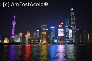 [P19] Peisaj de pe Bund-Shanghai » foto by AZE
 - 
<span class="allrVoted glyphicon glyphicon-heart hidden" id="av842356"></span>
<a class="m-l-10 hidden" id="sv842356" onclick="voting_Foto_DelVot(,842356,21716)" role="button">șterge vot <span class="glyphicon glyphicon-remove"></span></a>
<a id="v9842356" class=" c-red"  onclick="voting_Foto_SetVot(842356)" role="button"><span class="glyphicon glyphicon-heart-empty"></span> <b>LIKE</b> = Votează poza</a> <img class="hidden"  id="f842356W9" src="/imagini/loader.gif" border="0" /><span class="AjErrMes hidden" id="e842356ErM"></span>