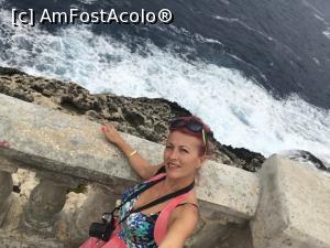 [P46] Începuse ploaia dar nu-mi păsa, marea era superbă, la Peșterile Albastre » foto by krisstinna
 - 
<span class="allrVoted glyphicon glyphicon-heart hidden" id="av913386"></span>
<a class="m-l-10 hidden" id="sv913386" onclick="voting_Foto_DelVot(,913386,21813)" role="button">șterge vot <span class="glyphicon glyphicon-remove"></span></a>
<a id="v9913386" class=" c-red"  onclick="voting_Foto_SetVot(913386)" role="button"><span class="glyphicon glyphicon-heart-empty"></span> <b>LIKE</b> = Votează poza</a> <img class="hidden"  id="f913386W9" src="/imagini/loader.gif" border="0" /><span class="AjErrMes hidden" id="e913386ErM"></span>