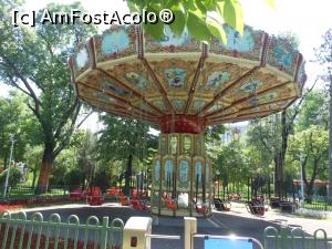 [P08] București - Parcul Tei. Lanțurile. » foto by iulianic
 - 
<span class="allrVoted glyphicon glyphicon-heart hidden" id="av1366171"></span>
<a class="m-l-10 hidden" id="sv1366171" onclick="voting_Foto_DelVot(,1366171,21819)" role="button">șterge vot <span class="glyphicon glyphicon-remove"></span></a>
<a id="v91366171" class=" c-red"  onclick="voting_Foto_SetVot(1366171)" role="button"><span class="glyphicon glyphicon-heart-empty"></span> <b>LIKE</b> = Votează poza</a> <img class="hidden"  id="f1366171W9" src="/imagini/loader.gif" border="0" /><span class="AjErrMes hidden" id="e1366171ErM"></span>