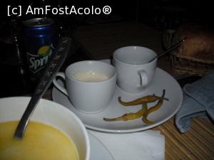 [P26] Adică astea: usturoi, ardei iute și smântână » foto by Zoazore
 - 
<span class="allrVoted glyphicon glyphicon-heart hidden" id="av850519"></span>
<a class="m-l-10 hidden" id="sv850519" onclick="voting_Foto_DelVot(,850519,21827)" role="button">șterge vot <span class="glyphicon glyphicon-remove"></span></a>
<a id="v9850519" class=" c-red"  onclick="voting_Foto_SetVot(850519)" role="button"><span class="glyphicon glyphicon-heart-empty"></span> <b>LIKE</b> = Votează poza</a> <img class="hidden"  id="f850519W9" src="/imagini/loader.gif" border="0" /><span class="AjErrMes hidden" id="e850519ErM"></span>
