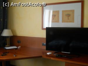 [P02] UNA Hotel Brescia » foto by neilsimon
 - 
<span class="allrVoted glyphicon glyphicon-heart hidden" id="av852024"></span>
<a class="m-l-10 hidden" id="sv852024" onclick="voting_Foto_DelVot(,852024,21863)" role="button">șterge vot <span class="glyphicon glyphicon-remove"></span></a>
<a id="v9852024" class=" c-red"  onclick="voting_Foto_SetVot(852024)" role="button"><span class="glyphicon glyphicon-heart-empty"></span> <b>LIKE</b> = Votează poza</a> <img class="hidden"  id="f852024W9" src="/imagini/loader.gif" border="0" /><span class="AjErrMes hidden" id="e852024ErM"></span>