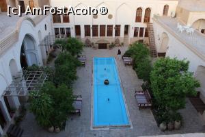 [P41] Kashan, Casa de Oaspeți Ehsan, curtea interioară » foto by mprofeanu
 - 
<span class="allrVoted glyphicon glyphicon-heart hidden" id="av856503"></span>
<a class="m-l-10 hidden" id="sv856503" onclick="voting_Foto_DelVot(,856503,21921)" role="button">șterge vot <span class="glyphicon glyphicon-remove"></span></a>
<a id="v9856503" class=" c-red"  onclick="voting_Foto_SetVot(856503)" role="button"><span class="glyphicon glyphicon-heart-empty"></span> <b>LIKE</b> = Votează poza</a> <img class="hidden"  id="f856503W9" src="/imagini/loader.gif" border="0" /><span class="AjErrMes hidden" id="e856503ErM"></span>