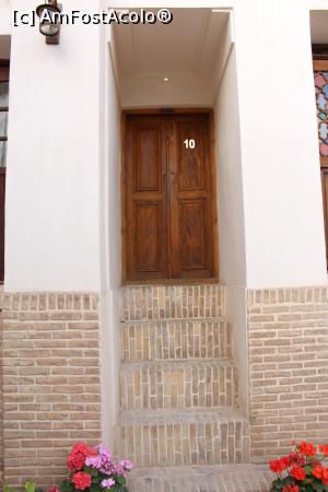 [P44] Kashan, Casa de Oaspeți Ehsan, O altă cameră » foto by mprofeanu
 - 
<span class="allrVoted glyphicon glyphicon-heart hidden" id="av856506"></span>
<a class="m-l-10 hidden" id="sv856506" onclick="voting_Foto_DelVot(,856506,21921)" role="button">șterge vot <span class="glyphicon glyphicon-remove"></span></a>
<a id="v9856506" class=" c-red"  onclick="voting_Foto_SetVot(856506)" role="button"><span class="glyphicon glyphicon-heart-empty"></span> <b>LIKE</b> = Votează poza</a> <img class="hidden"  id="f856506W9" src="/imagini/loader.gif" border="0" /><span class="AjErrMes hidden" id="e856506ErM"></span>