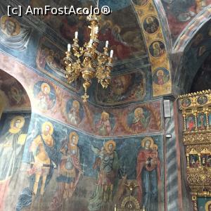 [P47] Pictura din biserica Sf. Gheorghe » foto by Dan&Ema
 - 
<span class="allrVoted glyphicon glyphicon-heart hidden" id="av856495"></span>
<a class="m-l-10 hidden" id="sv856495" onclick="voting_Foto_DelVot(,856495,21922)" role="button">șterge vot <span class="glyphicon glyphicon-remove"></span></a>
<a id="v9856495" class=" c-red"  onclick="voting_Foto_SetVot(856495)" role="button"><span class="glyphicon glyphicon-heart-empty"></span> <b>LIKE</b> = Votează poza</a> <img class="hidden"  id="f856495W9" src="/imagini/loader.gif" border="0" /><span class="AjErrMes hidden" id="e856495ErM"></span>
