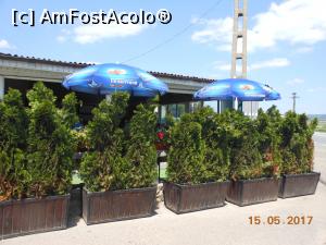 [P13] Costești - Restaurant Poliana. De jur-împrejur verdeață.  » foto by iulianic
 - 
<span class="allrVoted glyphicon glyphicon-heart hidden" id="av857303"></span>
<a class="m-l-10 hidden" id="sv857303" onclick="voting_Foto_DelVot(,857303,21941)" role="button">șterge vot <span class="glyphicon glyphicon-remove"></span></a>
<a id="v9857303" class=" c-red"  onclick="voting_Foto_SetVot(857303)" role="button"><span class="glyphicon glyphicon-heart-empty"></span> <b>LIKE</b> = Votează poza</a> <img class="hidden"  id="f857303W9" src="/imagini/loader.gif" border="0" /><span class="AjErrMes hidden" id="e857303ErM"></span>
