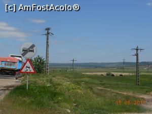 [P14] Costești - Podul Doamnei văzut din șosea...  » foto by iulianic
 - 
<span class="allrVoted glyphicon glyphicon-heart hidden" id="av857305"></span>
<a class="m-l-10 hidden" id="sv857305" onclick="voting_Foto_DelVot(,857305,21941)" role="button">șterge vot <span class="glyphicon glyphicon-remove"></span></a>
<a id="v9857305" class=" c-red"  onclick="voting_Foto_SetVot(857305)" role="button"><span class="glyphicon glyphicon-heart-empty"></span> <b>LIKE</b> = Votează poza</a> <img class="hidden"  id="f857305W9" src="/imagini/loader.gif" border="0" /><span class="AjErrMes hidden" id="e857305ErM"></span>
