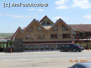 [P17] Costești - Popas 'La Matei' vis-a-vis de Restaurant Poliana.  » foto by iulianic
 - 
<span class="allrVoted glyphicon glyphicon-heart hidden" id="av857315"></span>
<a class="m-l-10 hidden" id="sv857315" onclick="voting_Foto_DelVot(,857315,21941)" role="button">șterge vot <span class="glyphicon glyphicon-remove"></span></a>
<a id="v9857315" class=" c-red"  onclick="voting_Foto_SetVot(857315)" role="button"><span class="glyphicon glyphicon-heart-empty"></span> <b>LIKE</b> = Votează poza</a> <img class="hidden"  id="f857315W9" src="/imagini/loader.gif" border="0" /><span class="AjErrMes hidden" id="e857315ErM"></span>