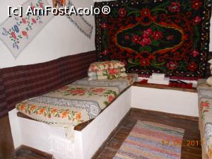 [P30] Butuceni - Cameră de închiriat. Al doilea pat este de piatră.  » foto by iulianic
 - 
<span class="allrVoted glyphicon glyphicon-heart hidden" id="av857912"></span>
<a class="m-l-10 hidden" id="sv857912" onclick="voting_Foto_DelVot(,857912,21955)" role="button">șterge vot <span class="glyphicon glyphicon-remove"></span></a>
<a id="v9857912" class=" c-red"  onclick="voting_Foto_SetVot(857912)" role="button"><span class="glyphicon glyphicon-heart-empty"></span> <b>LIKE</b> = Votează poza</a> <img class="hidden"  id="f857912W9" src="/imagini/loader.gif" border="0" /><span class="AjErrMes hidden" id="e857912ErM"></span>