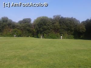 [P03] La intrare in gradini sunt pajisti marginite de copaci intre care sunt statui.  » foto by Aurici
 - 
<span class="allrVoted glyphicon glyphicon-heart hidden" id="av859395"></span>
<a class="m-l-10 hidden" id="sv859395" onclick="voting_Foto_DelVot(,859395,21978)" role="button">șterge vot <span class="glyphicon glyphicon-remove"></span></a>
<a id="v9859395" class=" c-red"  onclick="voting_Foto_SetVot(859395)" role="button"><span class="glyphicon glyphicon-heart-empty"></span> <b>LIKE</b> = Votează poza</a> <img class="hidden"  id="f859395W9" src="/imagini/loader.gif" border="0" /><span class="AjErrMes hidden" id="e859395ErM"></span>