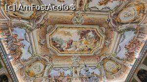 [P04] Sala verii isi datoreaza numele frescei de pe bolta, infatisand intalnirea dintre zeita Ceres si fata sa, Proserpina.  » foto by geani anto
 - 
<span class="allrVoted glyphicon glyphicon-heart hidden" id="av1411279"></span>
<a class="m-l-10 hidden" id="sv1411279" onclick="voting_Foto_DelVot(,1411279,21978)" role="button">șterge vot <span class="glyphicon glyphicon-remove"></span></a>
<a id="v91411279" class=" c-red"  onclick="voting_Foto_SetVot(1411279)" role="button"><span class="glyphicon glyphicon-heart-empty"></span> <b>LIKE</b> = Votează poza</a> <img class="hidden"  id="f1411279W9" src="/imagini/loader.gif" border="0" /><span class="AjErrMes hidden" id="e1411279ErM"></span>