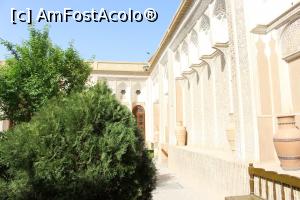 [P43] Yazd, Muzeul Apei, Bolte muqarnas și stucaturi în curtea muzeului, frumoasă casă istorică » foto by mprofeanu
 - 
<span class="allrVoted glyphicon glyphicon-heart hidden" id="av865289"></span>
<a class="m-l-10 hidden" id="sv865289" onclick="voting_Foto_DelVot(,865289,22077)" role="button">șterge vot <span class="glyphicon glyphicon-remove"></span></a>
<a id="v9865289" class=" c-red"  onclick="voting_Foto_SetVot(865289)" role="button"><span class="glyphicon glyphicon-heart-empty"></span> <b>LIKE</b> = Votează poza</a> <img class="hidden"  id="f865289W9" src="/imagini/loader.gif" border="0" /><span class="AjErrMes hidden" id="e865289ErM"></span>