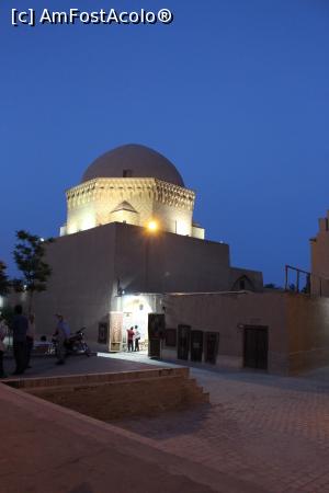 [P80] Yazd, Orașul Vechi, Alexander Prison, noaptea » foto by mprofeanu
 - 
<span class="allrVoted glyphicon glyphicon-heart hidden" id="av865326"></span>
<a class="m-l-10 hidden" id="sv865326" onclick="voting_Foto_DelVot(,865326,22077)" role="button">șterge vot <span class="glyphicon glyphicon-remove"></span></a>
<a id="v9865326" class=" c-red"  onclick="voting_Foto_SetVot(865326)" role="button"><span class="glyphicon glyphicon-heart-empty"></span> <b>LIKE</b> = Votează poza</a> <img class="hidden"  id="f865326W9" src="/imagini/loader.gif" border="0" /><span class="AjErrMes hidden" id="e865326ErM"></span>