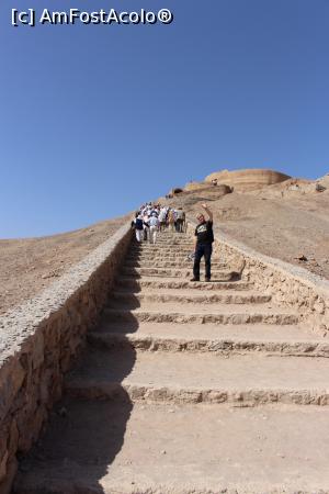 [P10] Yazd, Turnurile Tăcerii, Scări bine întreținute ne duc spre turnul mai mic » foto by mprofeanu
 - 
<span class="allrVoted glyphicon glyphicon-heart hidden" id="av867939"></span>
<a class="m-l-10 hidden" id="sv867939" onclick="voting_Foto_DelVot(,867939,22077)" role="button">șterge vot <span class="glyphicon glyphicon-remove"></span></a>
<a id="v9867939" class=" c-red"  onclick="voting_Foto_SetVot(867939)" role="button"><span class="glyphicon glyphicon-heart-empty"></span> <b>LIKE</b> = Votează poza</a> <img class="hidden"  id="f867939W9" src="/imagini/loader.gif" border="0" /><span class="AjErrMes hidden" id="e867939ErM"></span>